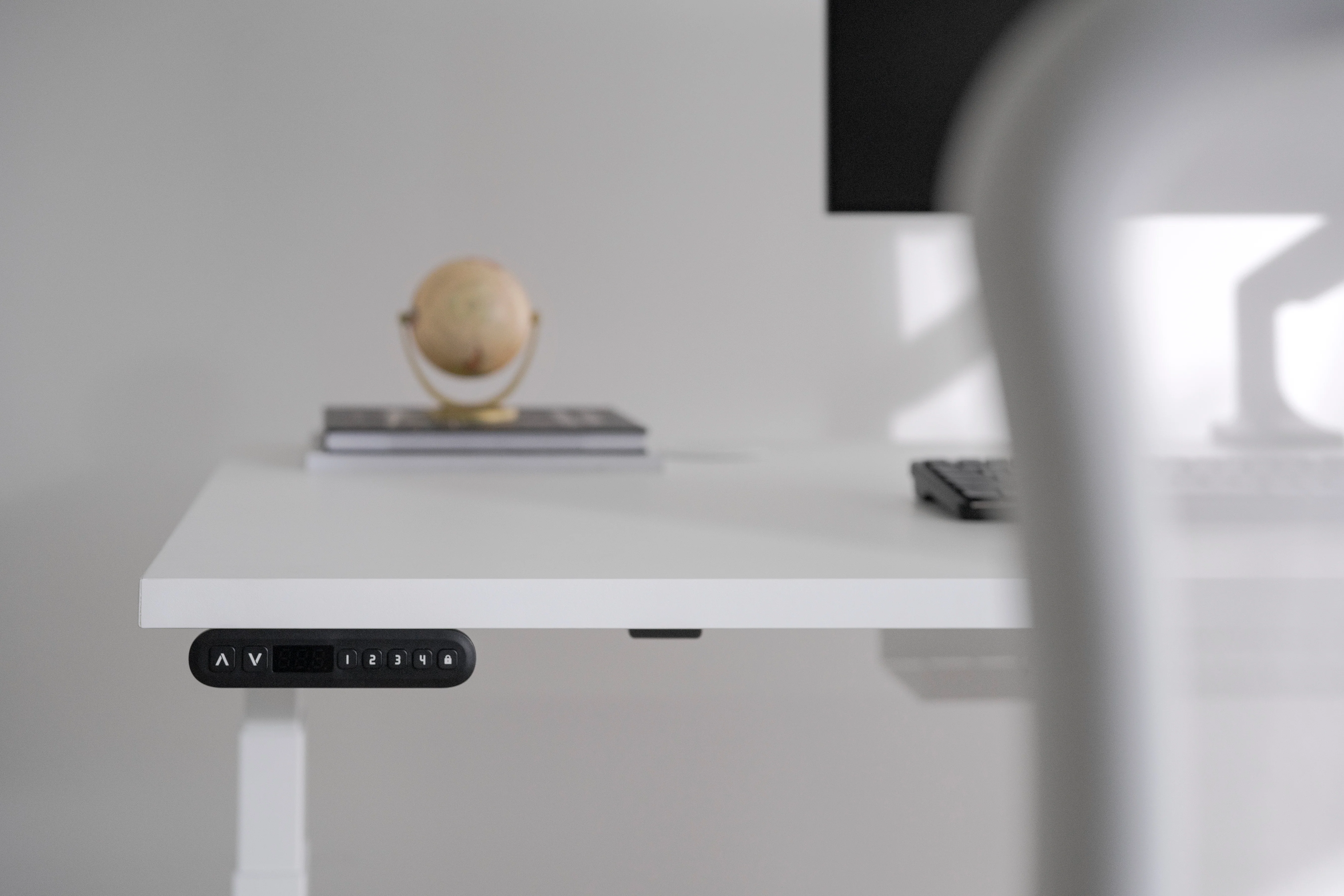 Vernal L-Shaped Standing Desks - White/White - Image 4