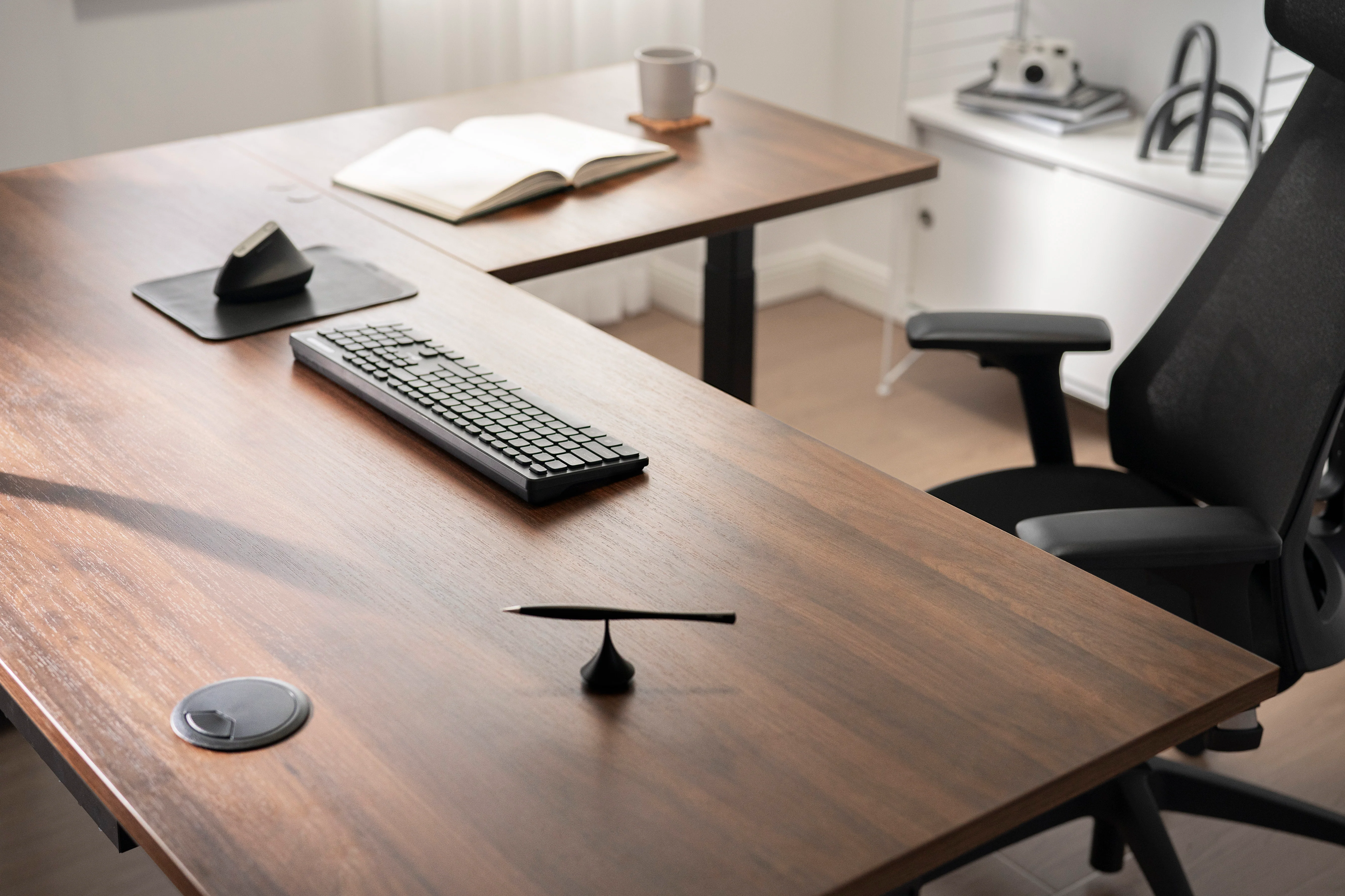 Vernal L-Shaped Standing Desks - Walnut/Black - Image 4