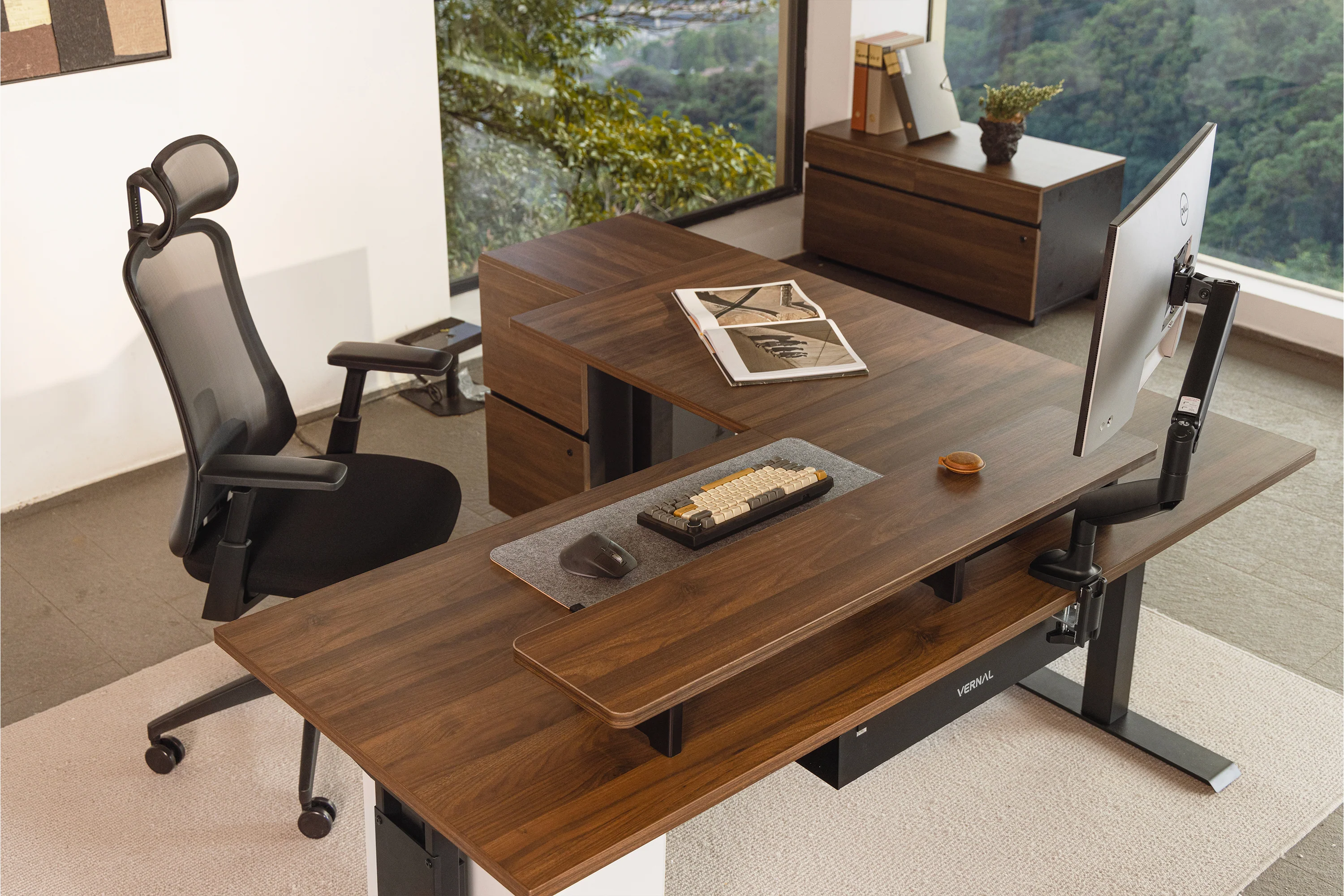 Vernal L-shaped Standing Desk 2025 - Image 2