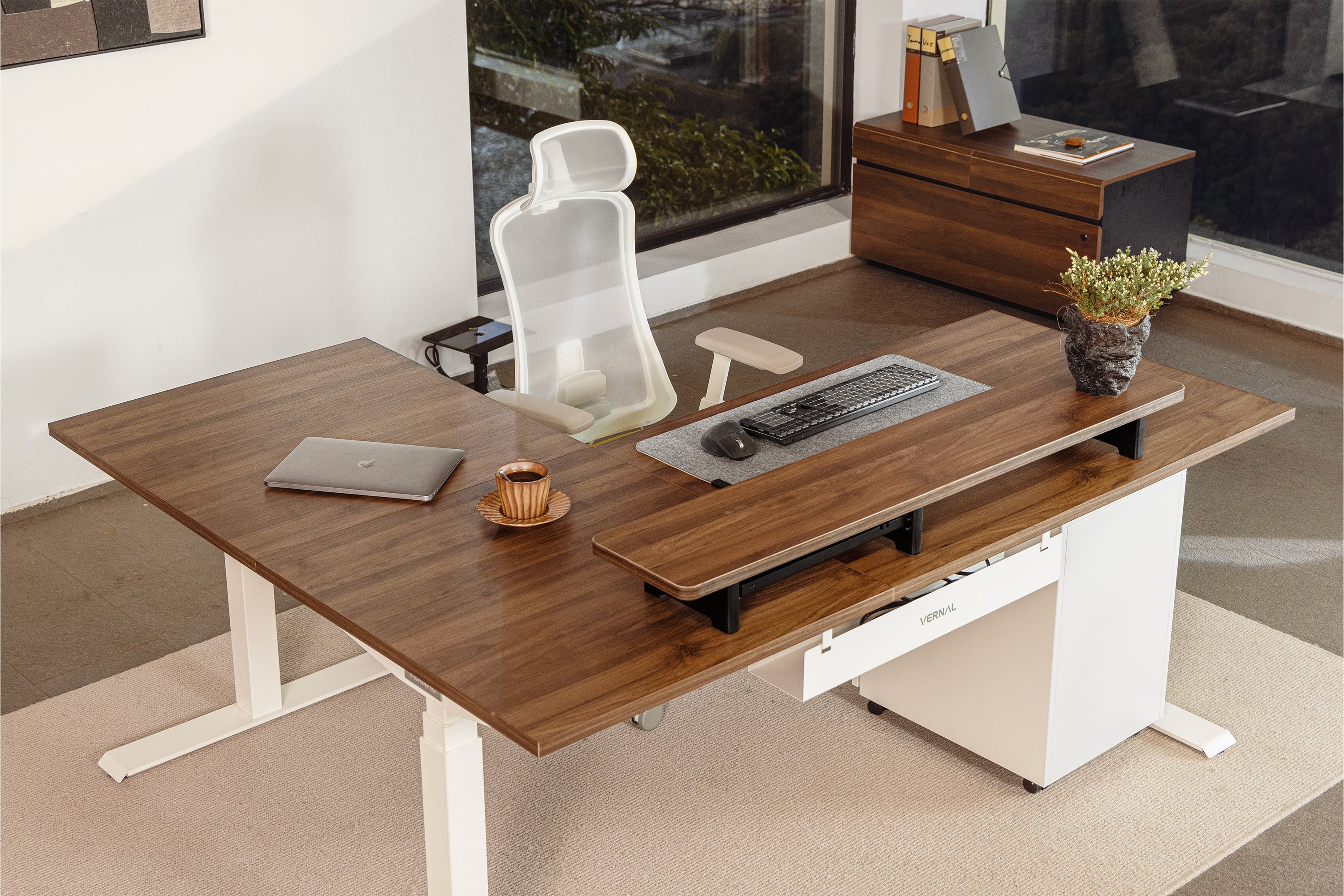 Vernal L-shaped Standing Desk 2025 - Image 6